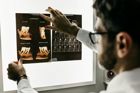 Klinikler ve Diş Hekimleri İçin Hasta İletişimi ve Randevu Yönetimi